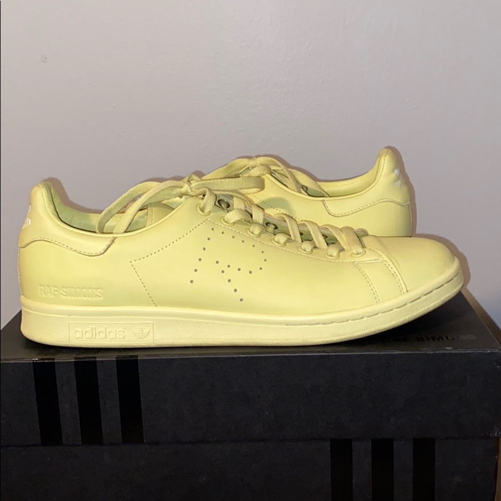 Adidas x RAF Simons Stan Smith blush Yellow